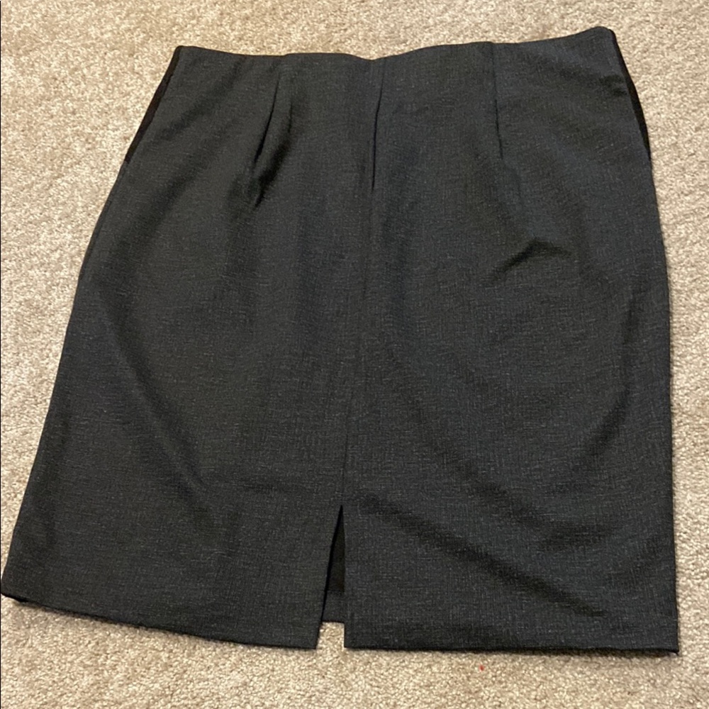 Marc New York Gray & Black Pencil Skirt - Picture 3 of 5